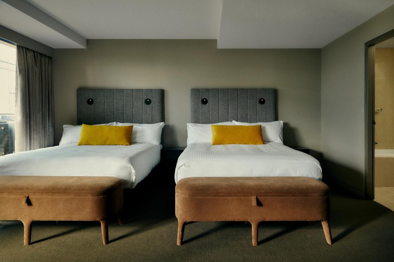 The Kinson Hotel Melbourne Eksteriør billede A room at the hotel